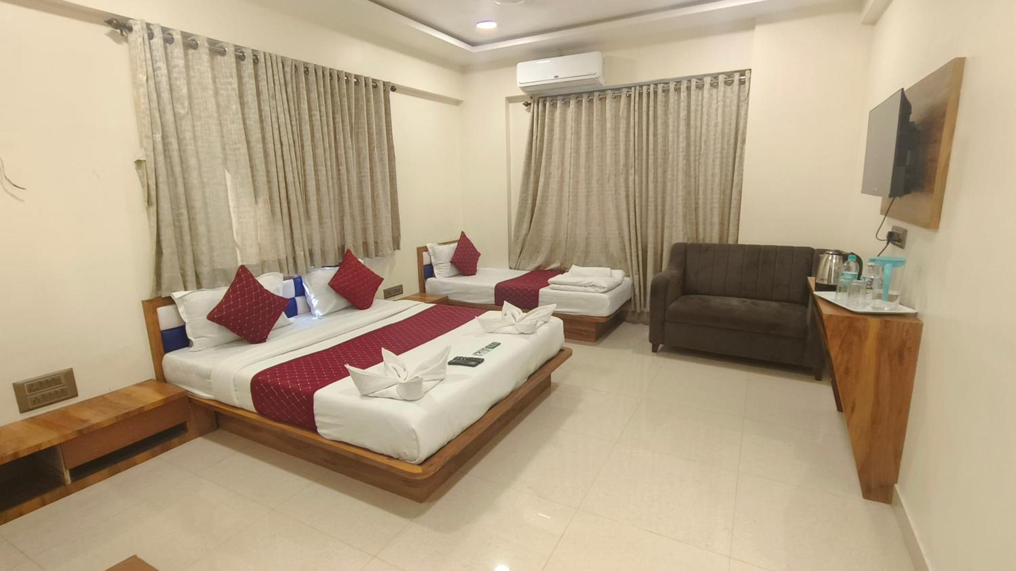 Hotel Edition Blue - Mumbai Hotels Hotel