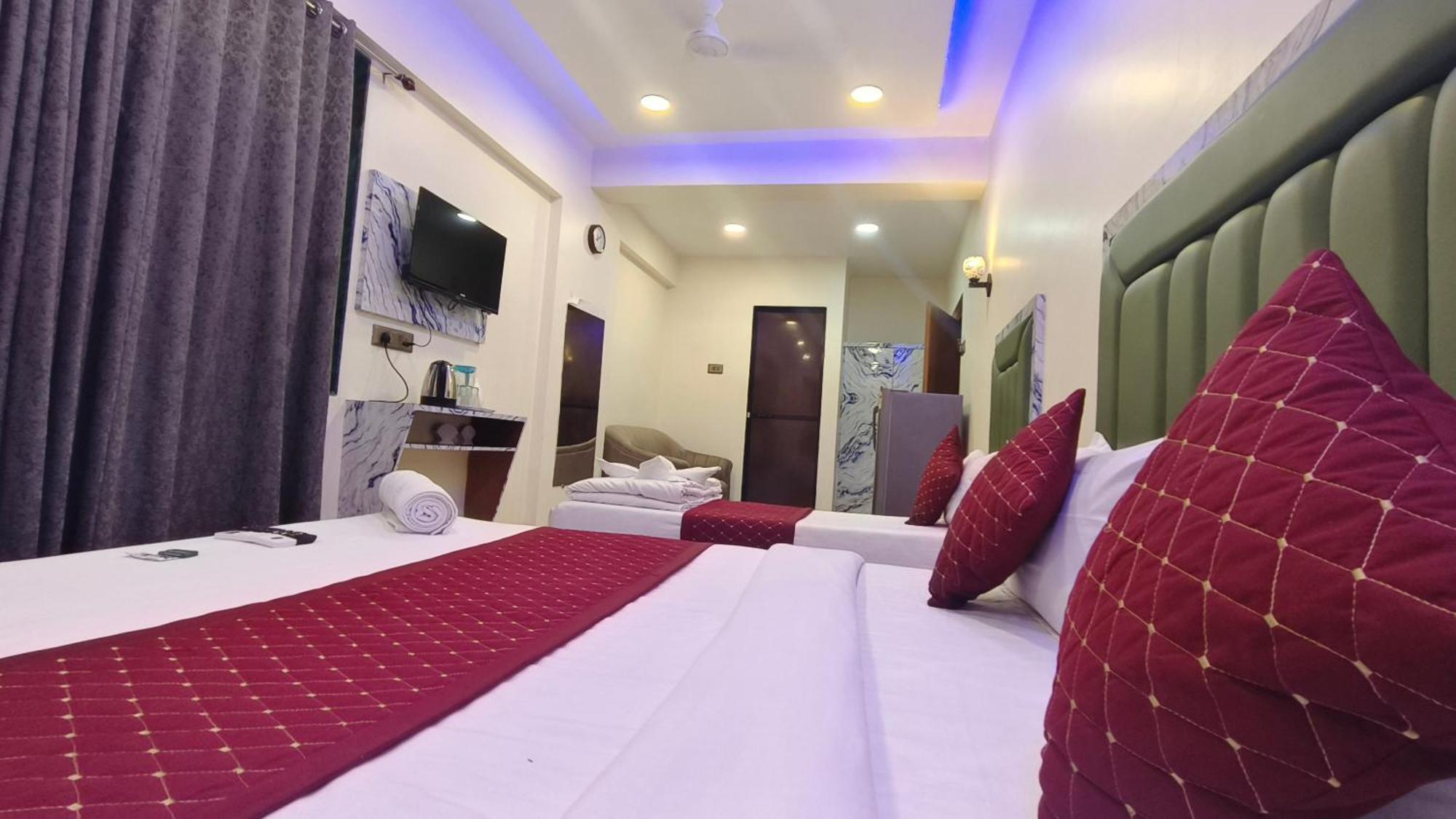 Hotel Edition Blue - Mumbai Hotels *