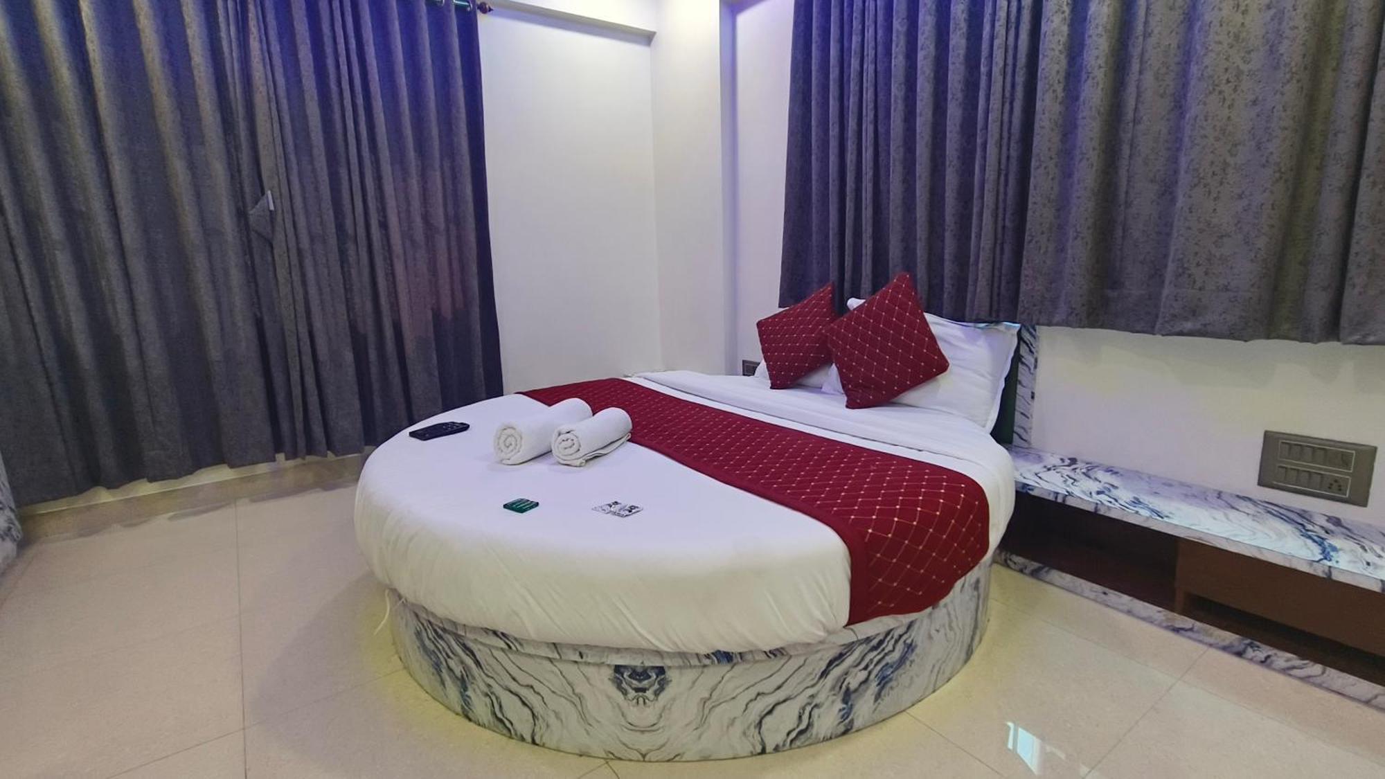 Hotel Edition Blue - Mumbai Hotels Hotel Bombaj